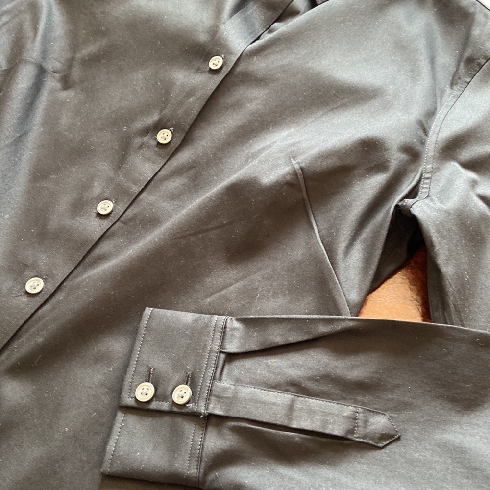BANANA Republic Long Sleeve Non-Iron Fitted Sateen Shirt Black Size 10 - Picture 8 of 14